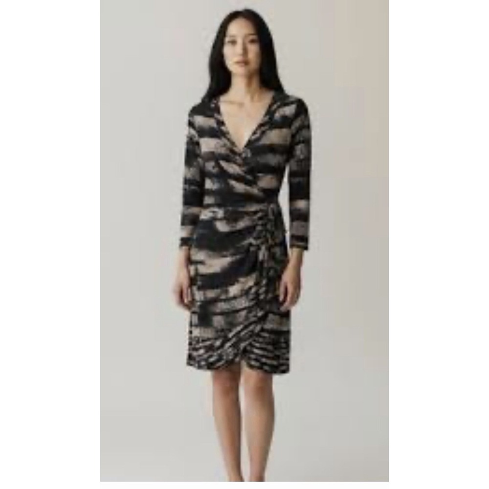 BCBGMAXAZRIA Women's Alberta Print Jersey Wrap Dress Size Small $198